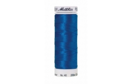 Fil à broder polysheen bleu azur 200 m coloris 3900